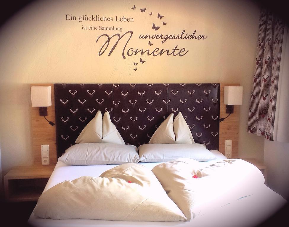 Hotel Garni Romantika 세르파우스 외부 사진