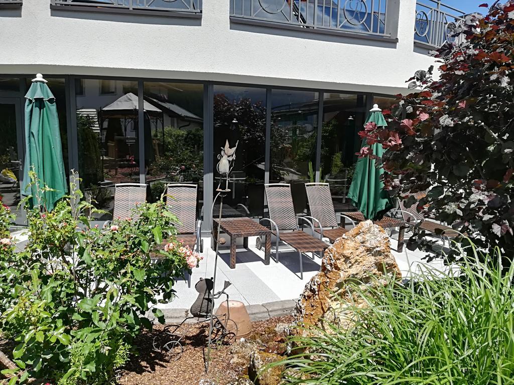 Hotel Garni Romantika 세르파우스 외부 사진